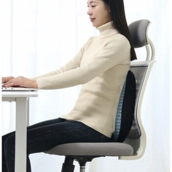 Ortopedický pamäťový bedrový vankúš na sedenie, kríže