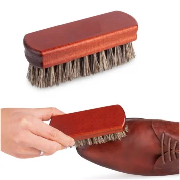 Drevená kefa na čistenie topánok s konským vlasom Brush, 12 cm - Náhľad