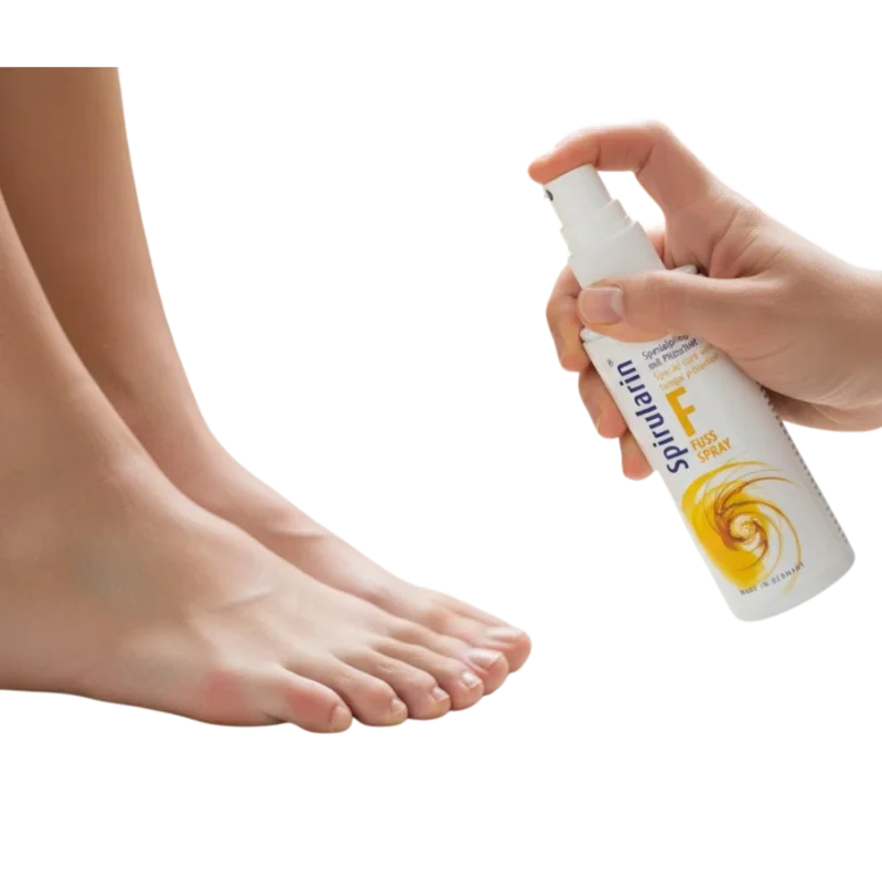 Aplikácia Spirularin F gélu v spreji na pokožku nôh